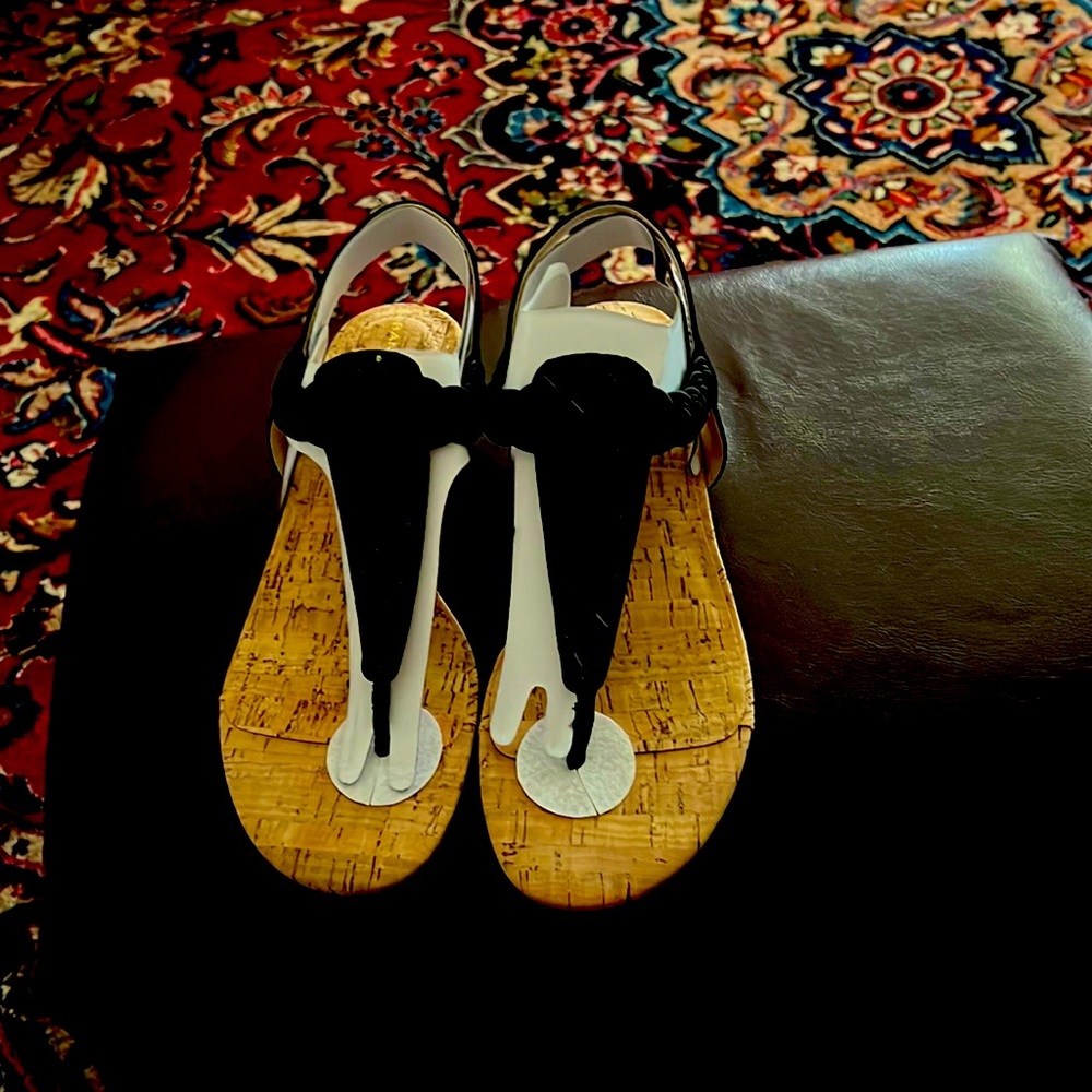 Bandolino shoes, NWT, 7 1/2 M.